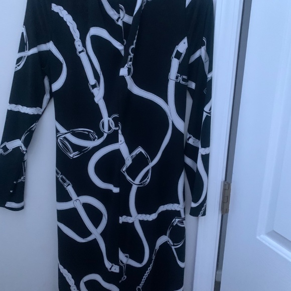 Fancy Dress - Picture 2 of 4